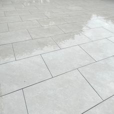 Quartz White - Porcelain Paving alternative