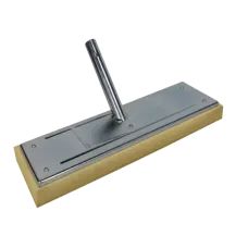 Rubi Base Wash Sponge for Easy Squeeze (with Handle)