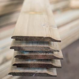 Redwood Shiplap (Treated)