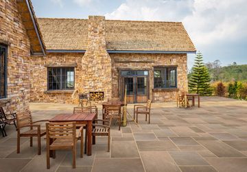 Sandstone Paving